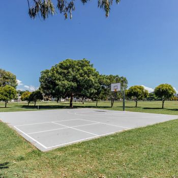 Cambridge Park Basketball Court