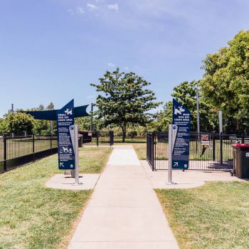 Murray Dog Park Water Signs