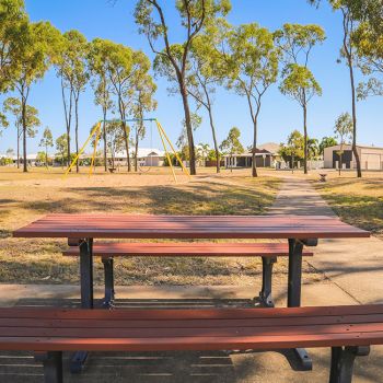 Shoalmarra Park Table