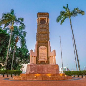 Anzac Park Monument