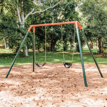 Vincent 'Bushy' Parker Park Swings