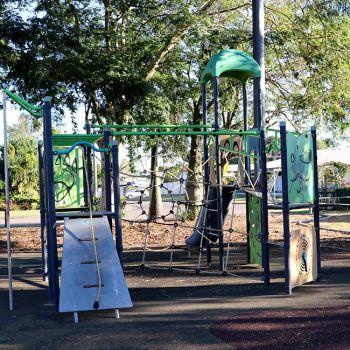 Tapiolas Park Play Equipment