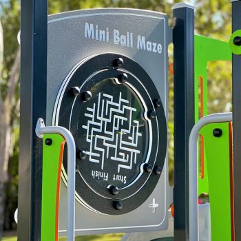 Focus Park Mini Ball Maze