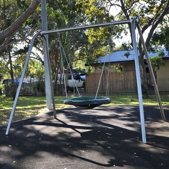 Spilsbury Park Birds Nest Swing