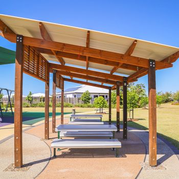 Periwinkle Way Park Tables